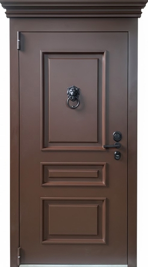 Металлофиленчатая входная термодверь с карнизом, кнокером и коричневой полимерной покраской